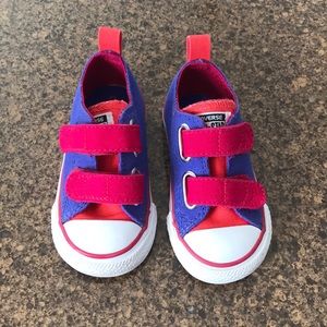 Converse all star size 5 toddler shoes